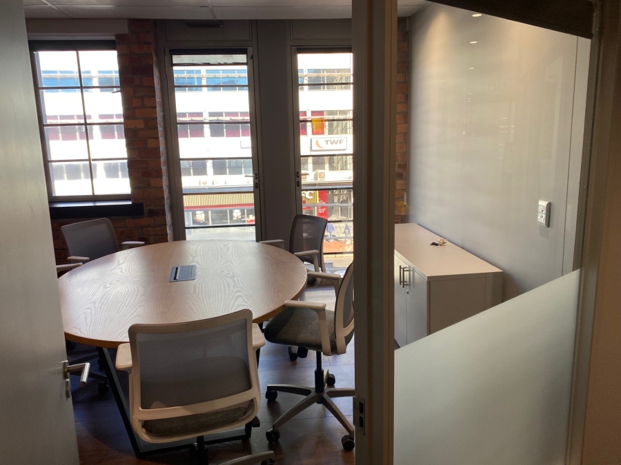 To Let Commercial Property for Rent in De Waterkant Western Cape